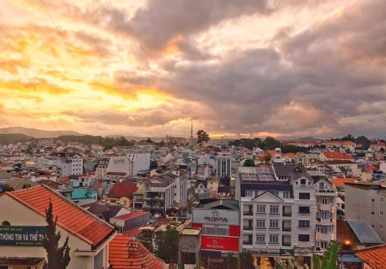 דה לאט Hotel Phuong Trinh מראה חיצוני תמונה