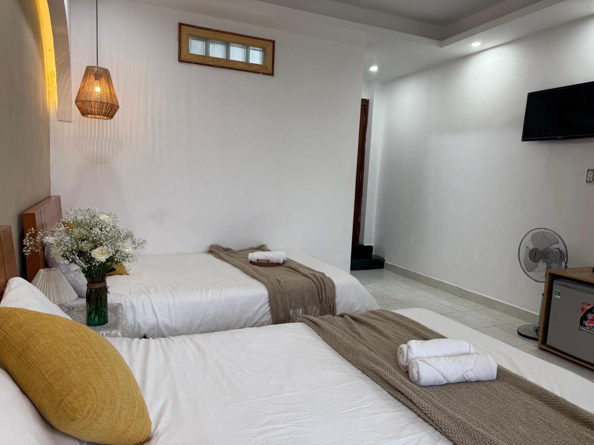 דה לאט Hotel Phuong Trinh מראה חיצוני תמונה