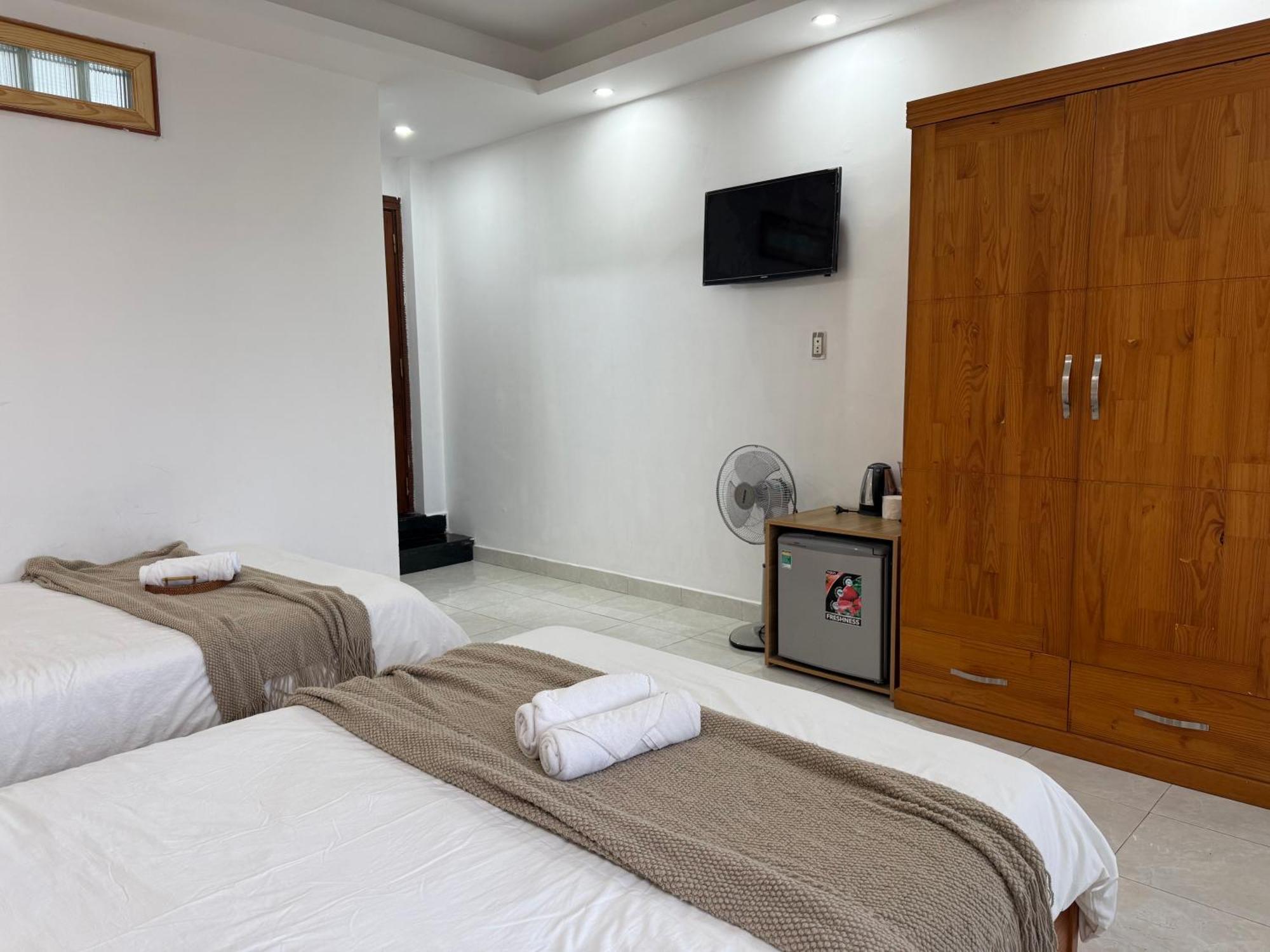 דה לאט Hotel Phuong Trinh מראה חיצוני תמונה